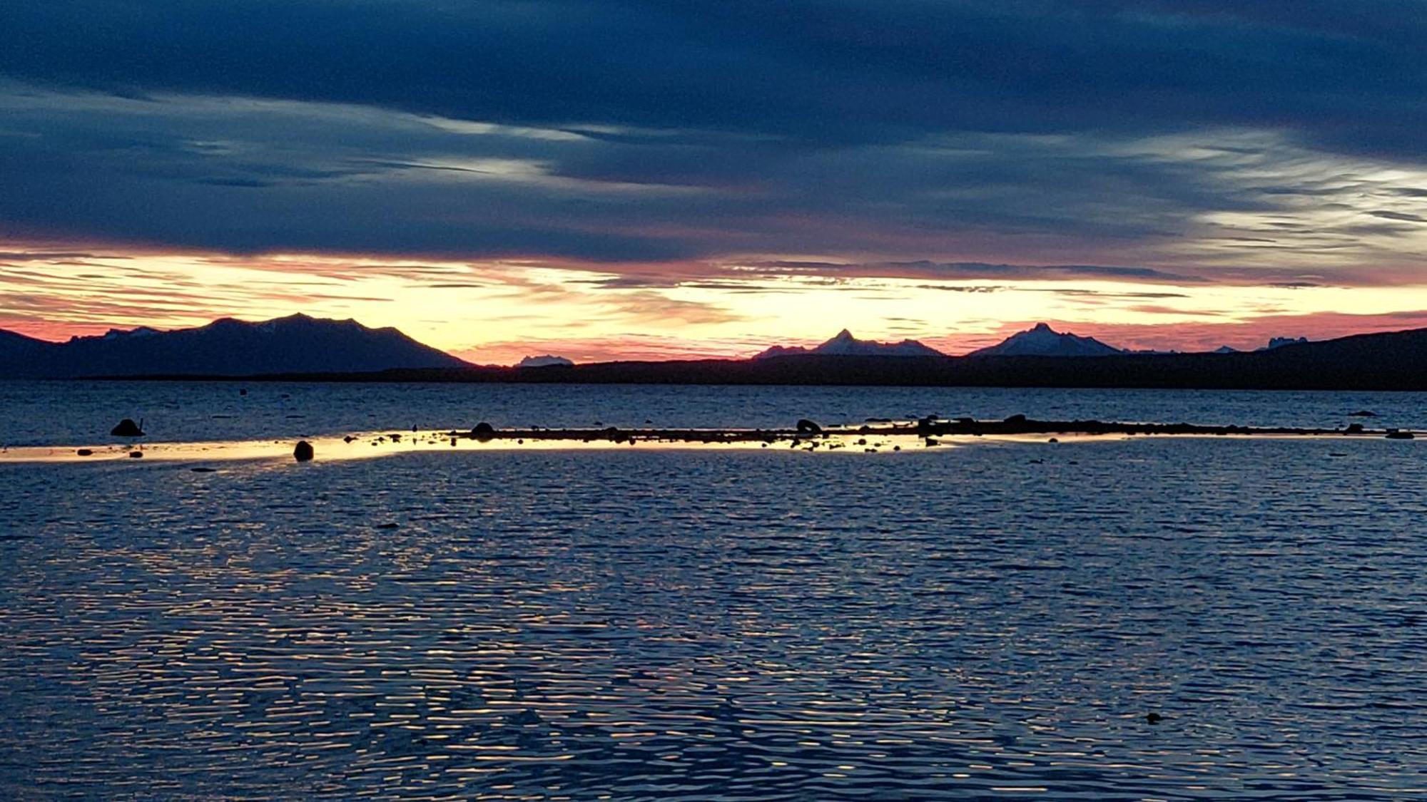 Cabanas Antu Kuyen Patagonica Puerto Natales Eksteriør bilde